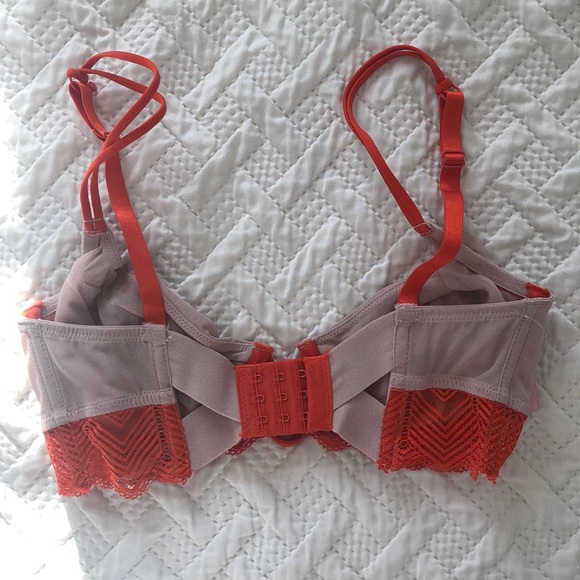 FREE PEOPLE intimately beautiful bra! Orange/cream - Picture 3 of 5